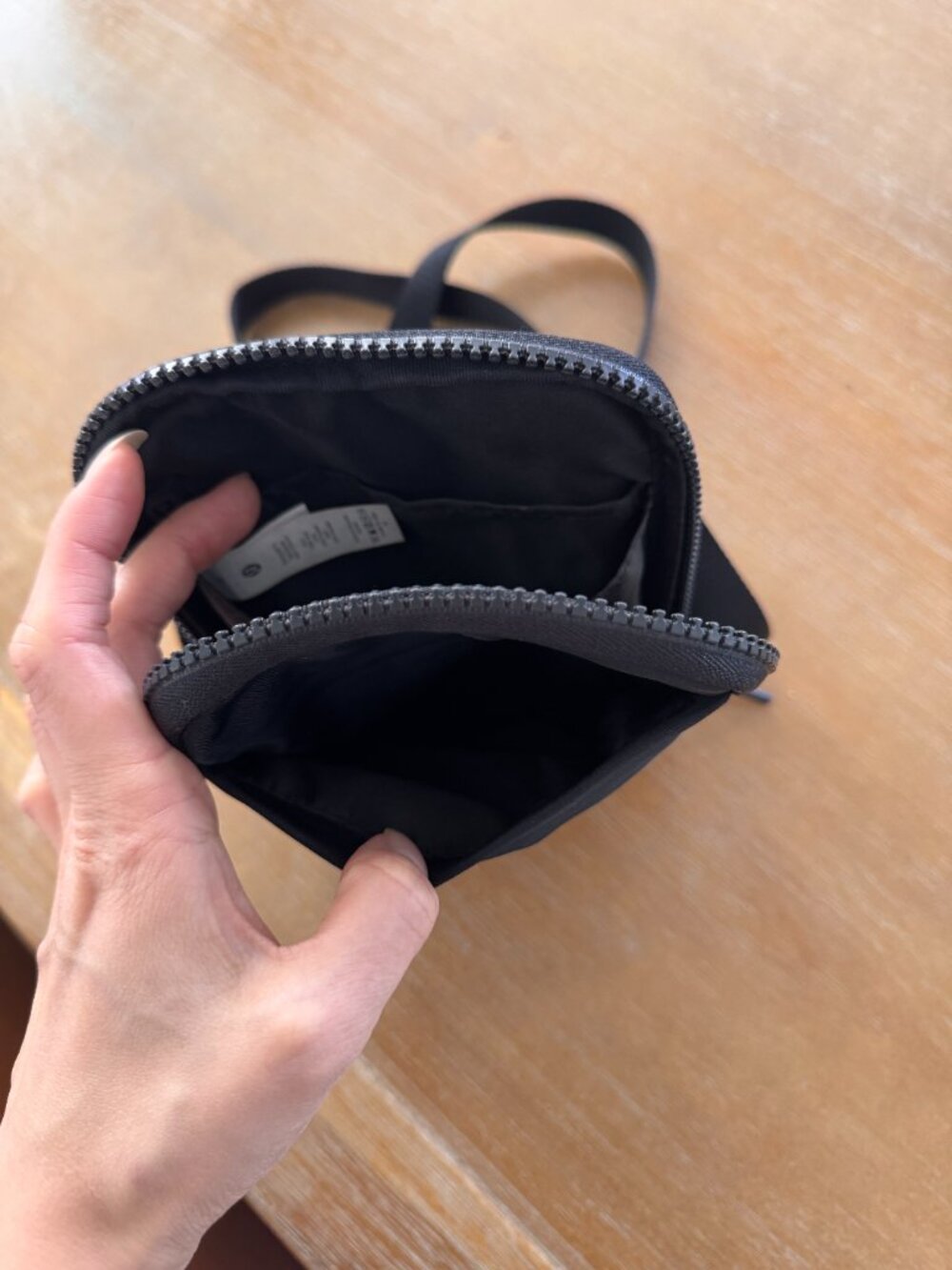 Lululemon Easy Access Crossbody Black Belt Bag - Picture 5 of 5